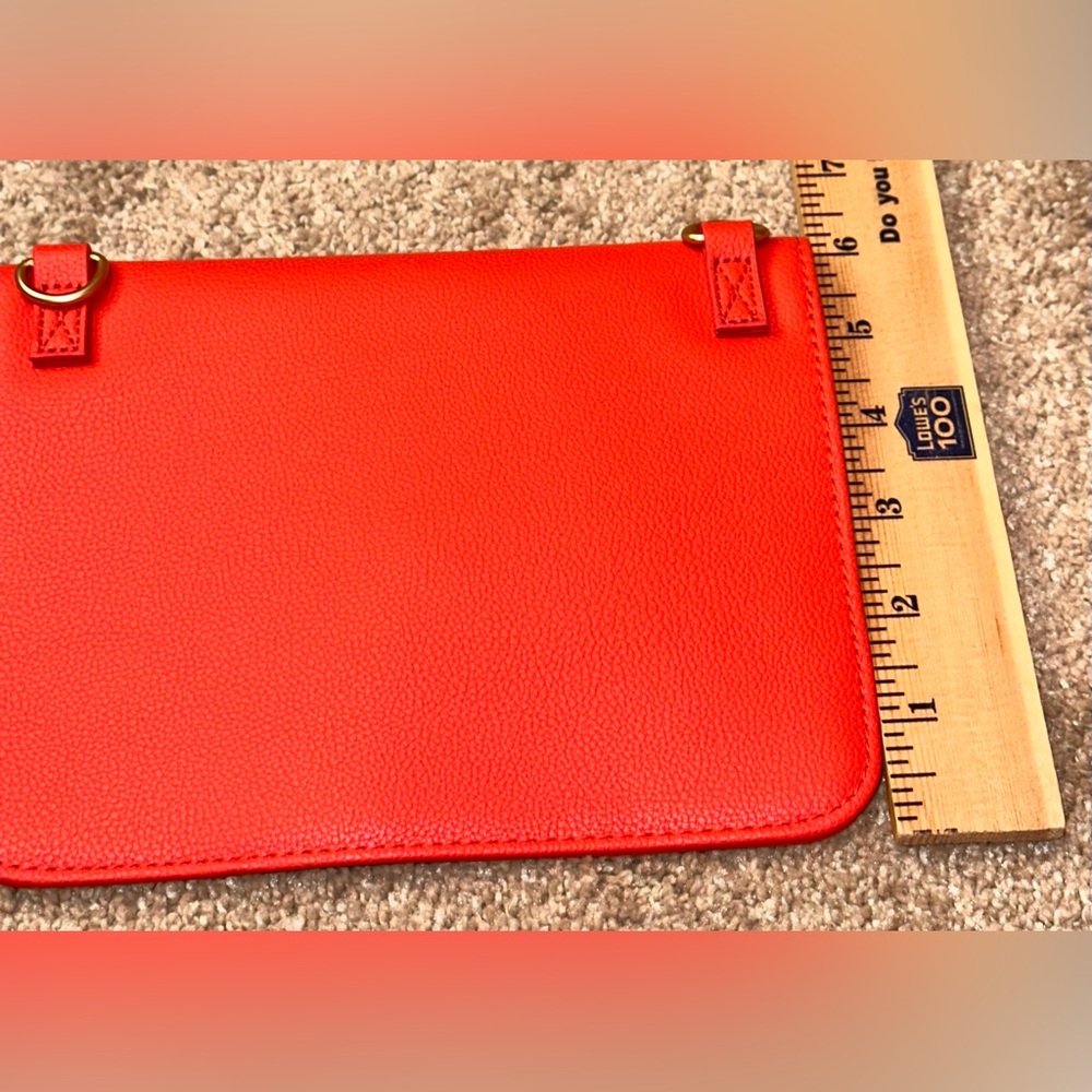 Thirty-One Signature Tote. Pattern Coastal Red - Picture 6 of 15